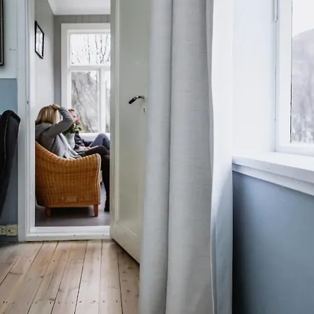 מלון Lindstrom Lærdalsøyri