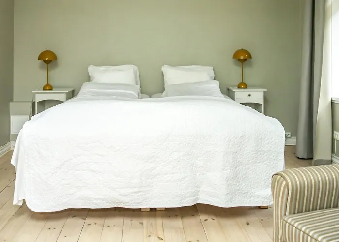 Lindstrom Lærdalsøyri