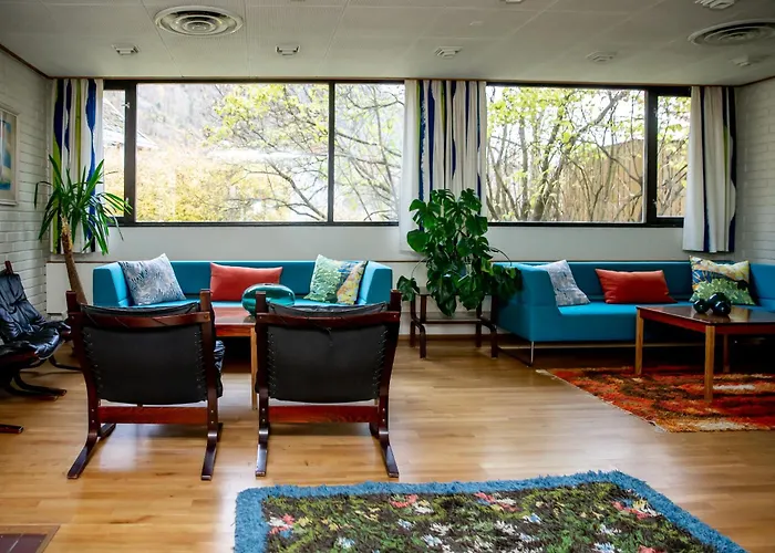 Lindstrom Lærdalsøyri