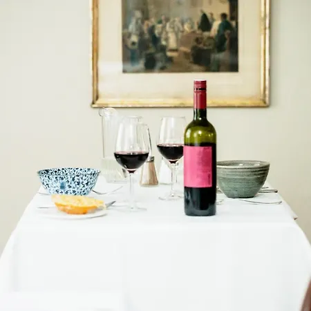 린드스트롬 호텔 Lærdalsøyri