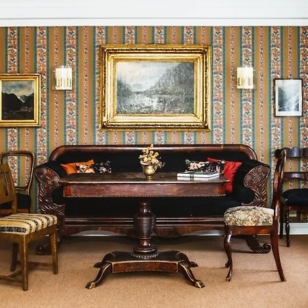 린드스트롬 Lærdalsøyri