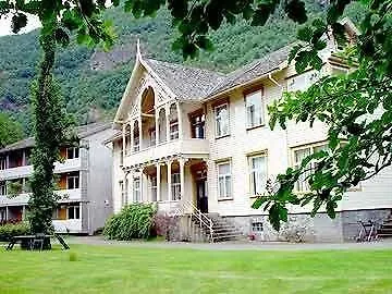 Otel Lindstrom